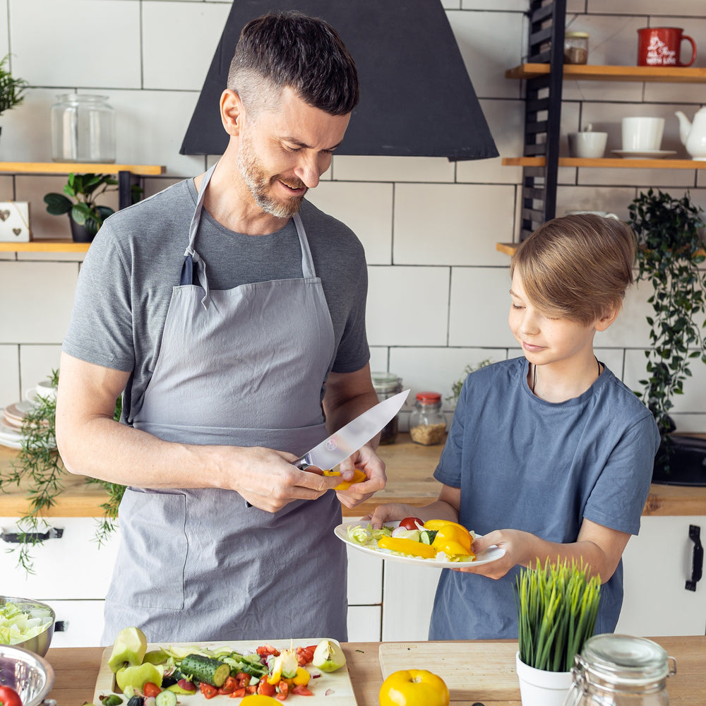 Family-Friendly Meals: Getting Kids Involved in the Kitchen – Deer & Oak